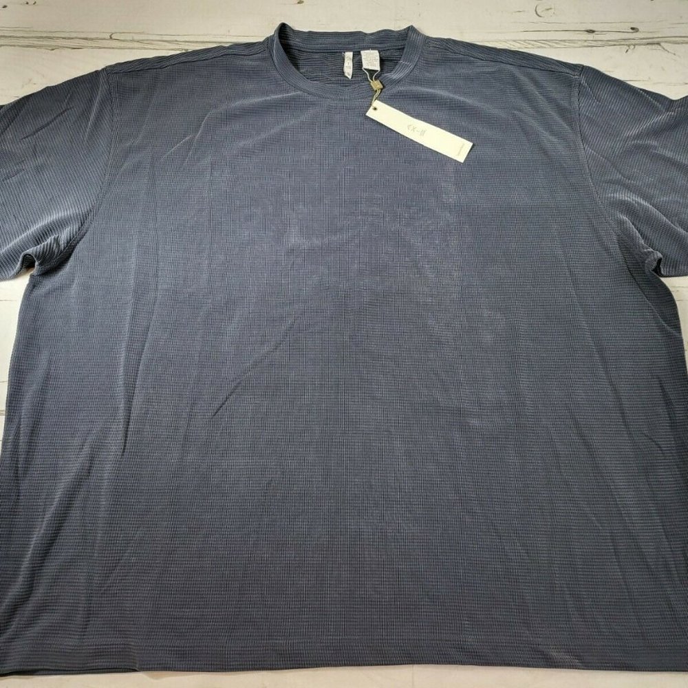 Vintage 90's Axis Mens 5XB Rayon/Polyester Gray Textured Short Sleeve Shirt NWT